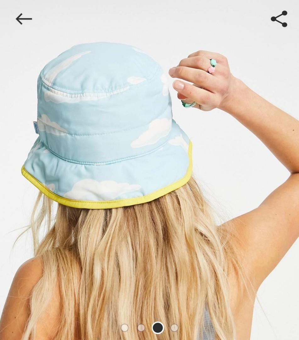 Levi’s Simpsons Bucket Hat, Women’s Fashion, Watches & Accessories
