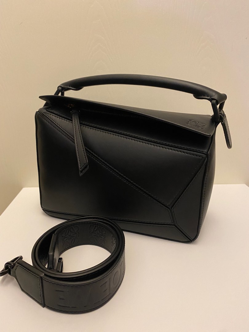 Loewe Mini Puzzle Bag Satin Calfskin In Black