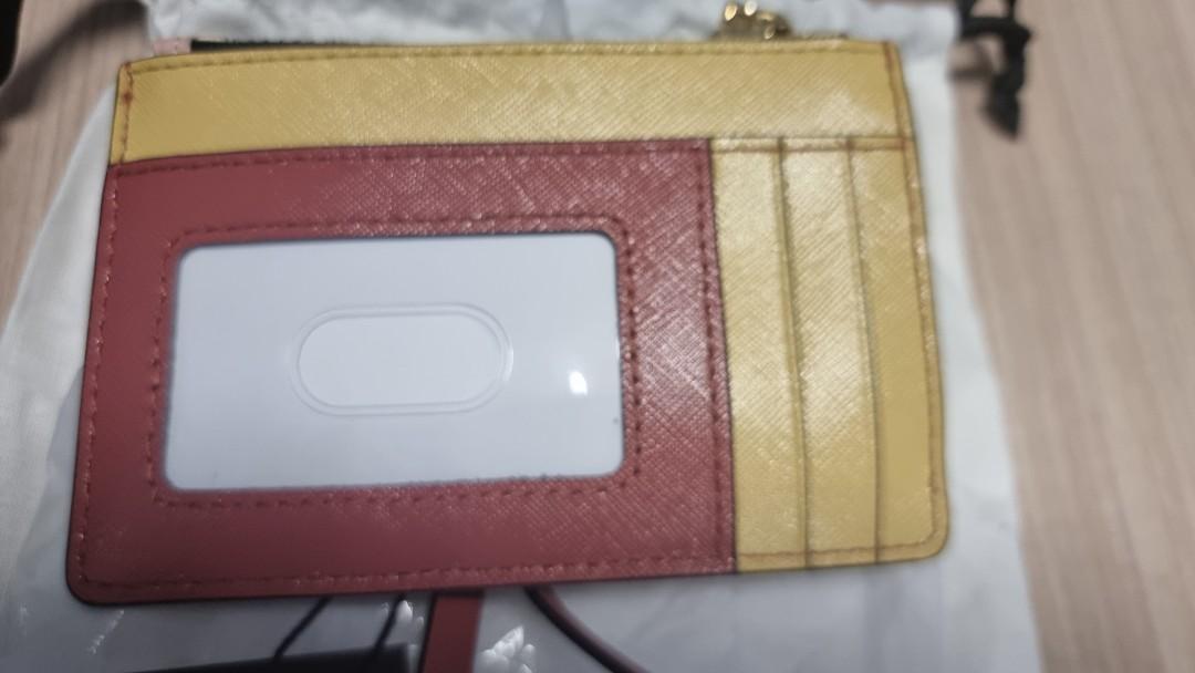 Marc Jacob card holder, Women's Fashion, Bags & Wallets, Wallets & Card