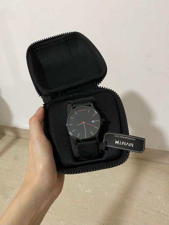 Mvmt classic hotsell black leather
