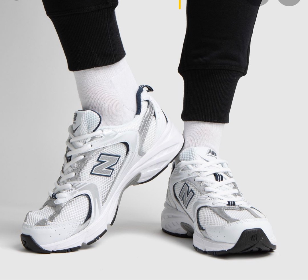 New balance 530 white silver, Men's Fashion, Footwear, Sneakers on Carousell