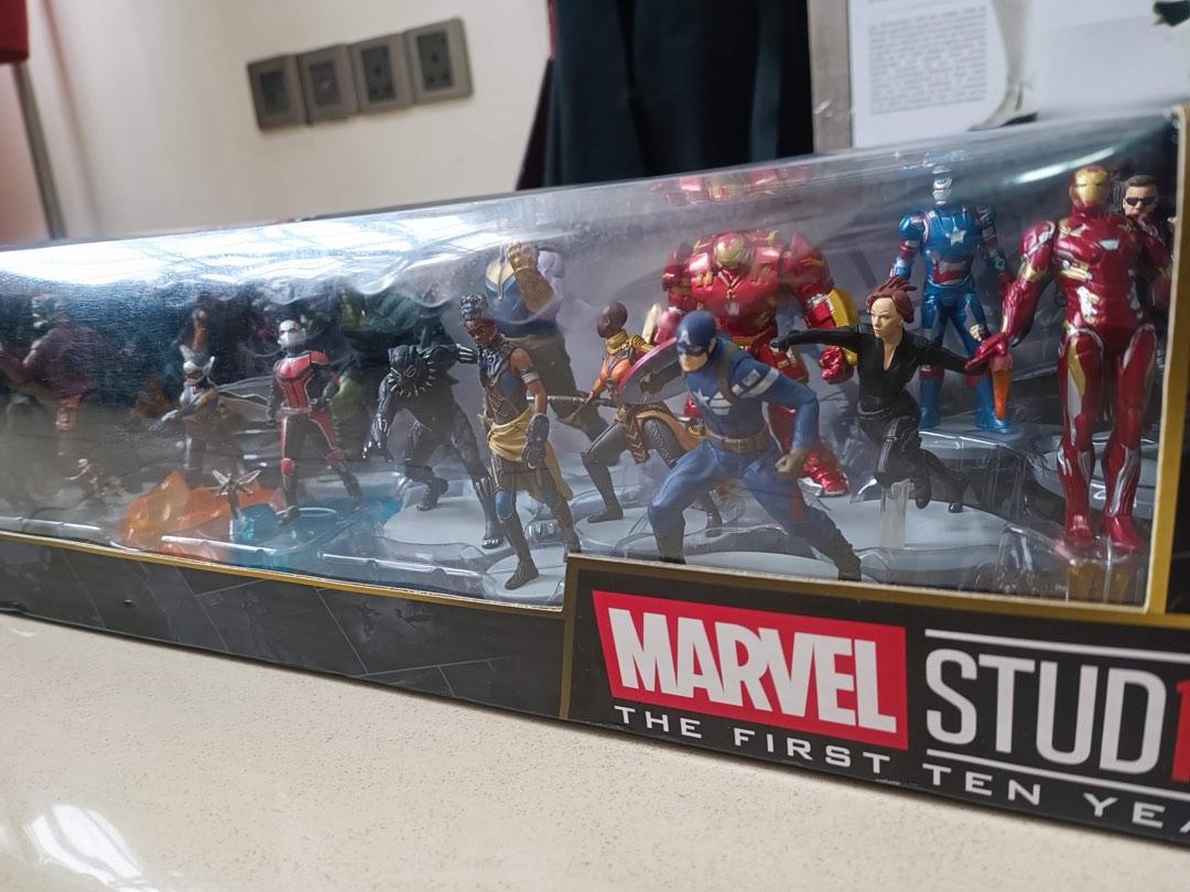 Disney marvel online figurine set