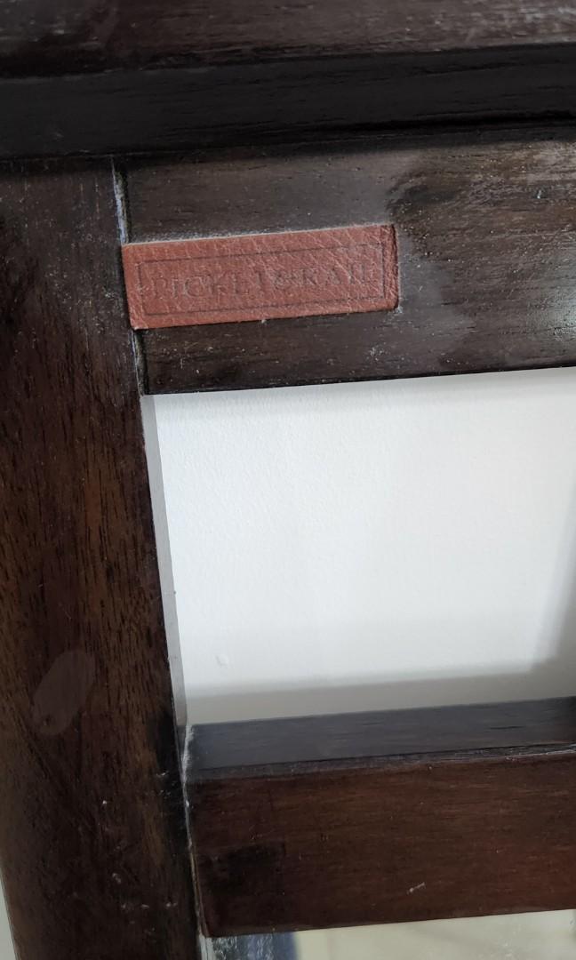 Picket and rail solid wood long chest drawers with mirror (dressing