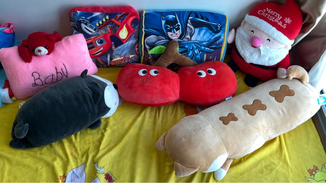 Plushies, Furniture & Home Living, Bedding & Towels on Carousell