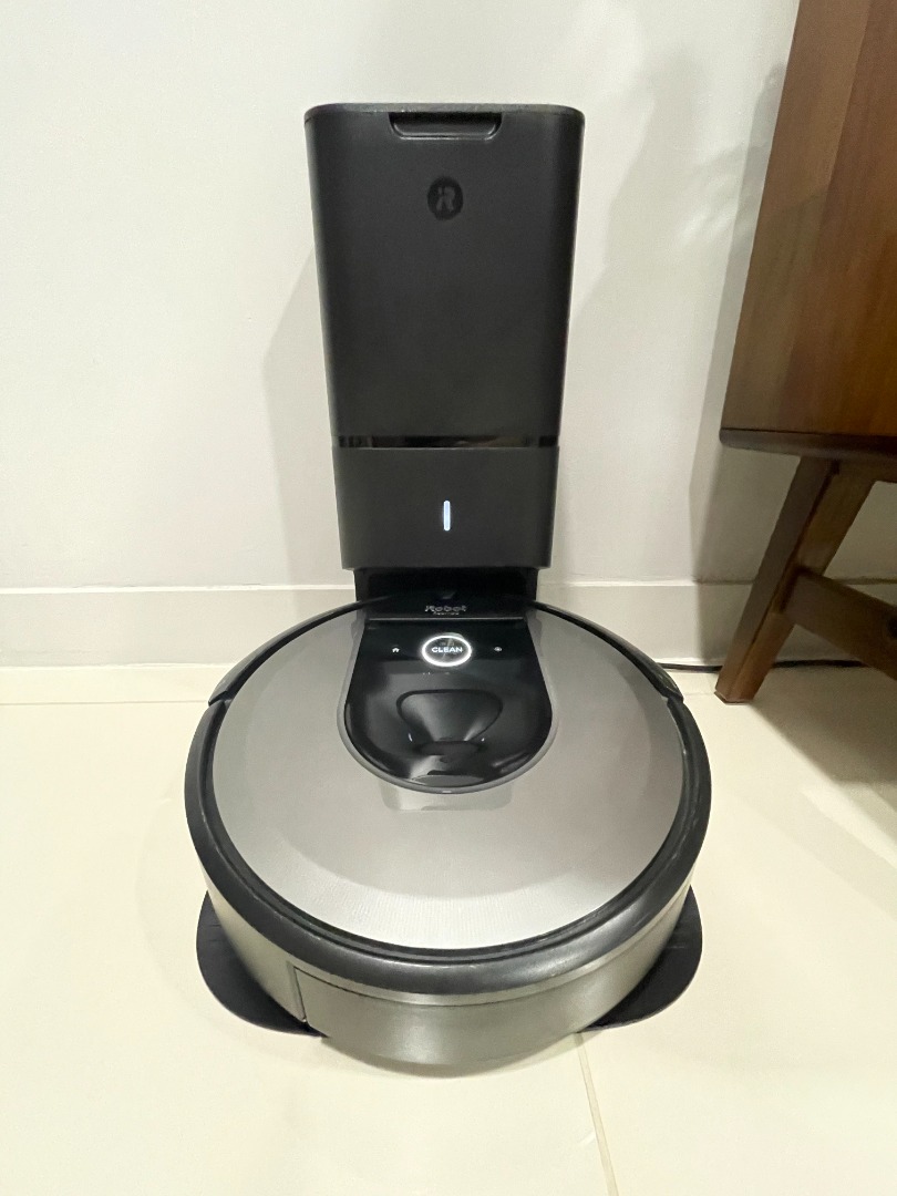 iRobot® Roomba® i7 Robot Vacuum Cleaner - Best iRobot Malaysia