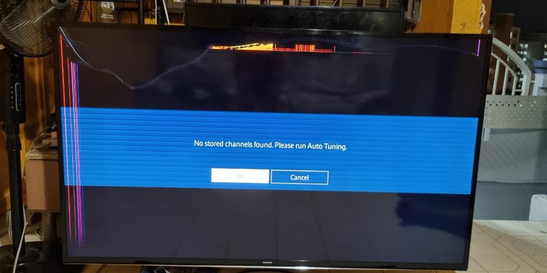 Samsung 60 inch j6200 smart tv, TV & Home Appliances, TV
