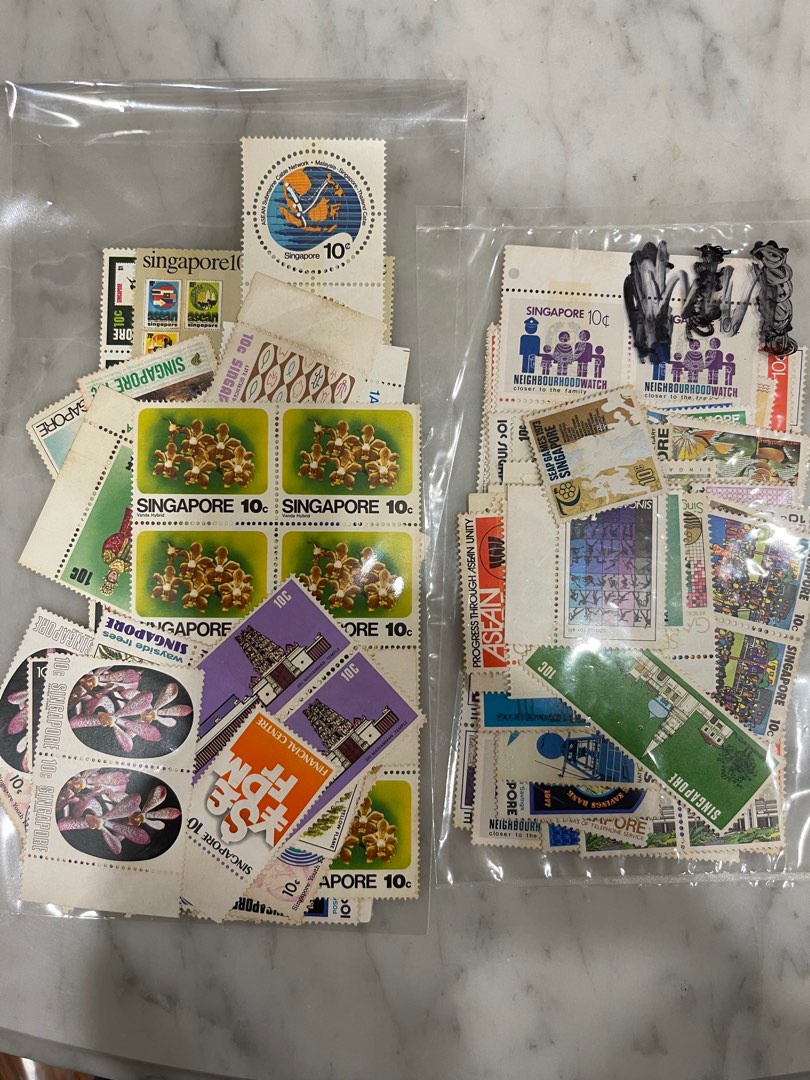 Singapore 10 cent stamps 200 pcs FV 20, Hobbies & Toys, Memorabilia