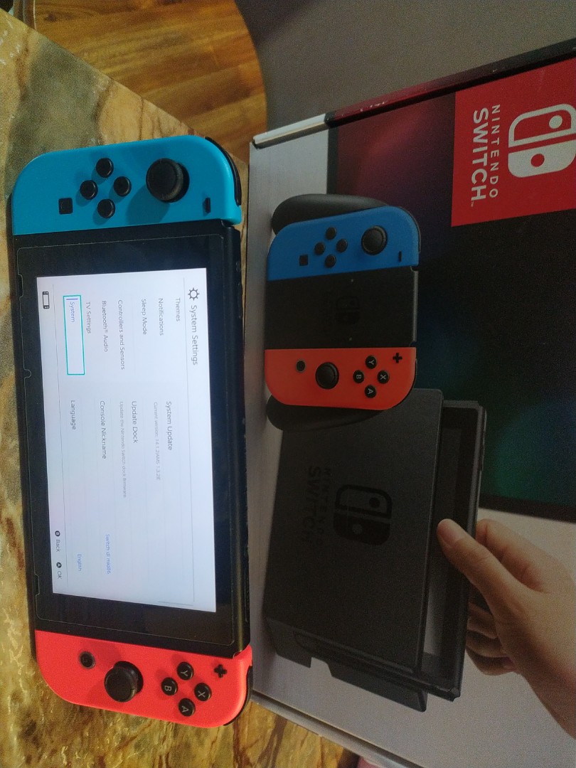 Modded nintendo switch. unpatched. with 256 GB sd card . jailbreak