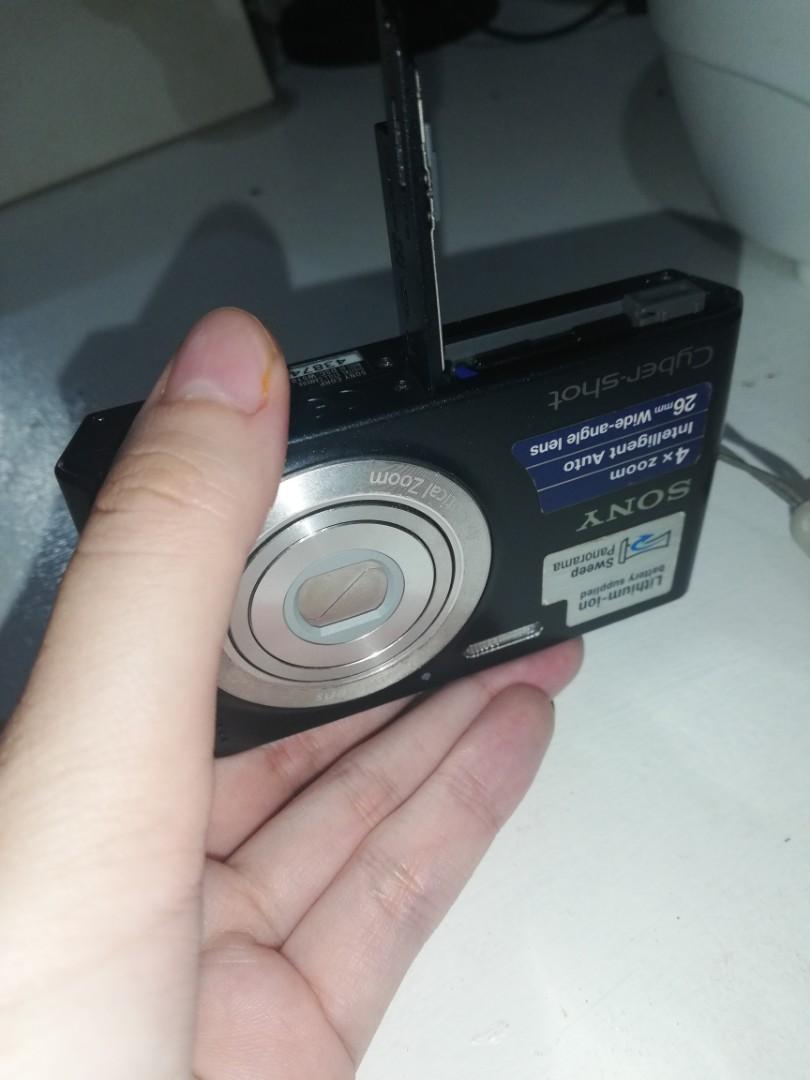 Sony Cybershot Digital Camera (FREE Memory Card), Photography, Cameras