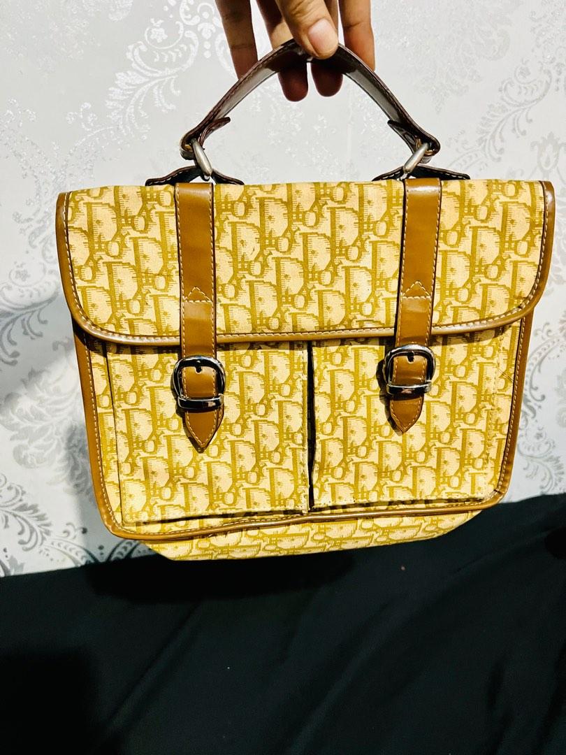 Tas dior Vintage, Fesyen Wanita, Tas & Dompet di Carousell