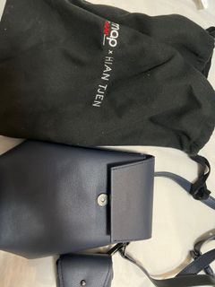 (Kategori: ) berada di . Dikirim oleh preloved.luxuries (ID iklan 1182118504, Gambar 1). Deskripsi: .