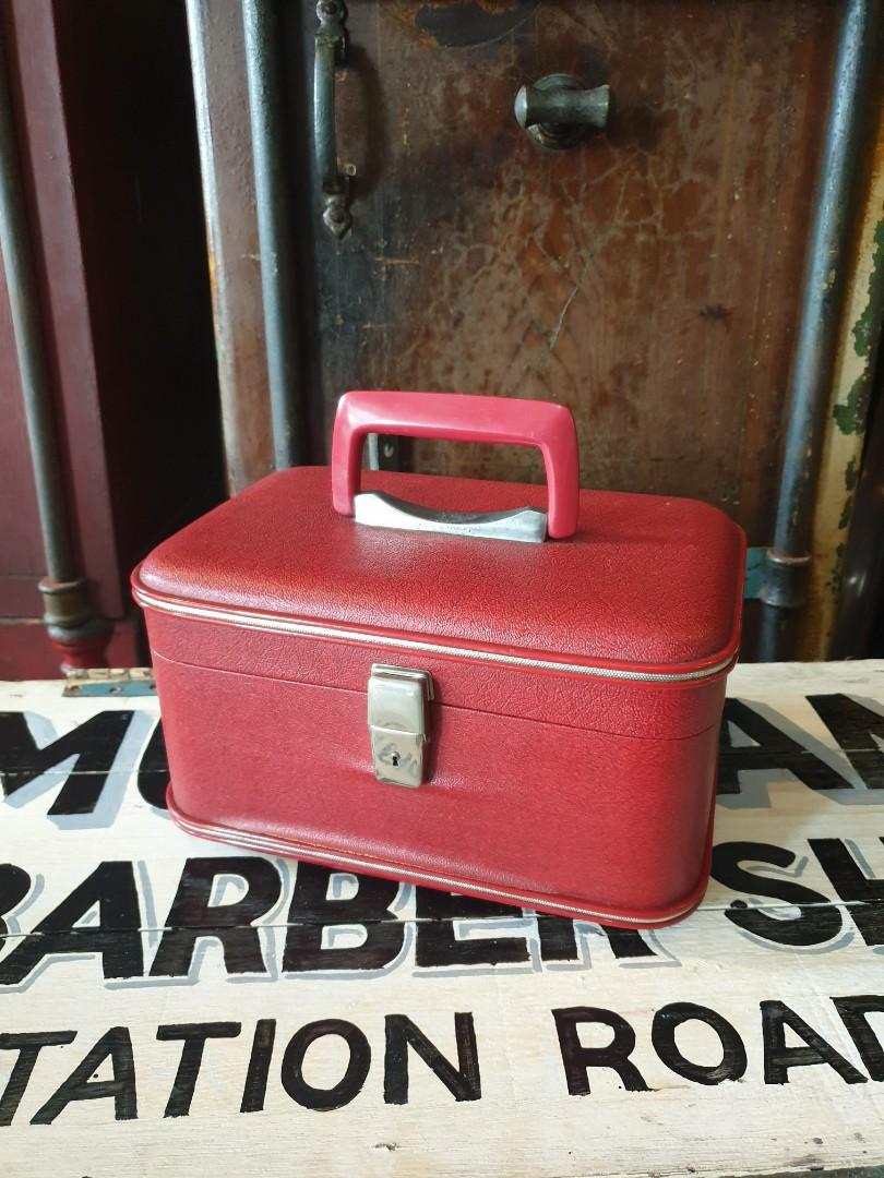 Retro sales makeup bag