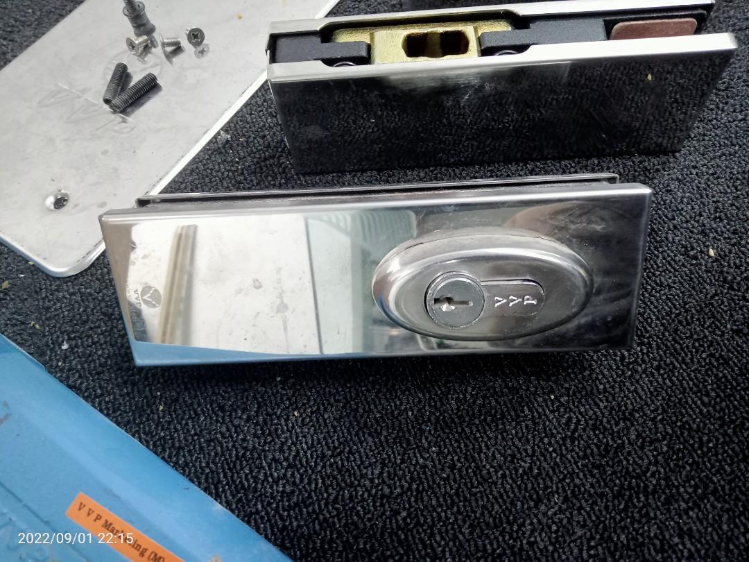 VVP Floor Glass Door Closer, Furniture & Home Living, Security & Locks