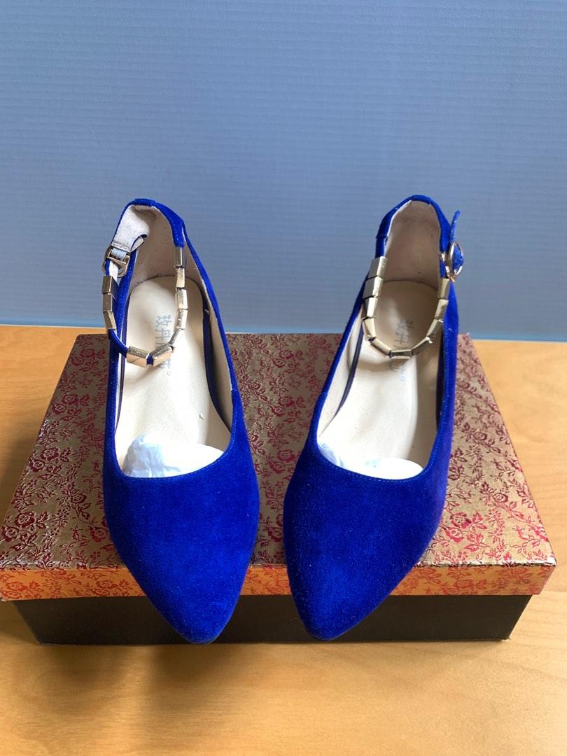 Womens royal blue on sale flats