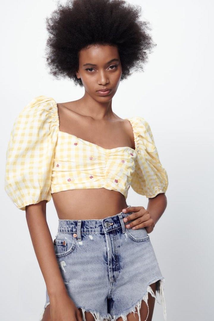 Puff sleeve best sale gingham top