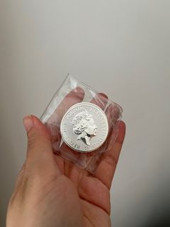 （分類：）位於 。 由 beauty.bride 提交（商品編號 1183969610，圖片 1）。簡介： 。