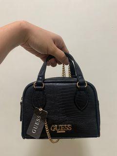 💯 Authentic Guess Mini Sling Bag