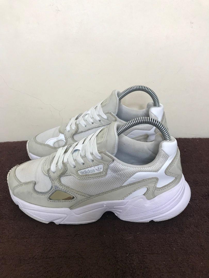 Adidas falcon new arrivals womens 6.5