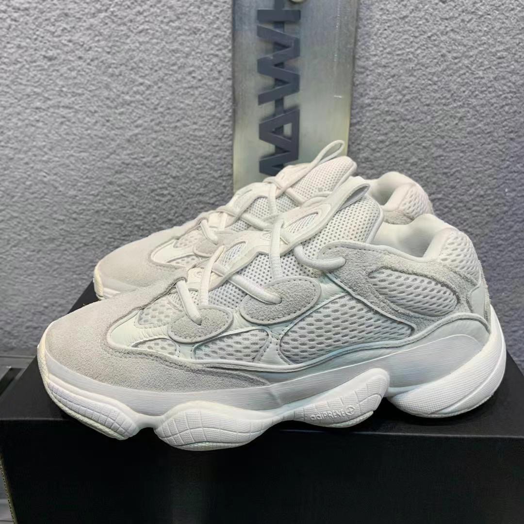 adidas originals Yeezy 500 Bone White 骨白, 女裝, 鞋, 波鞋- Carousell