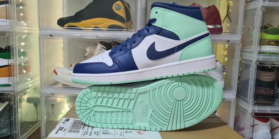 Air Jordan 1 Mid Blue Mint 554724-413