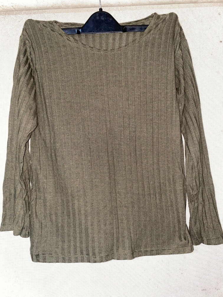 army green womens nikes