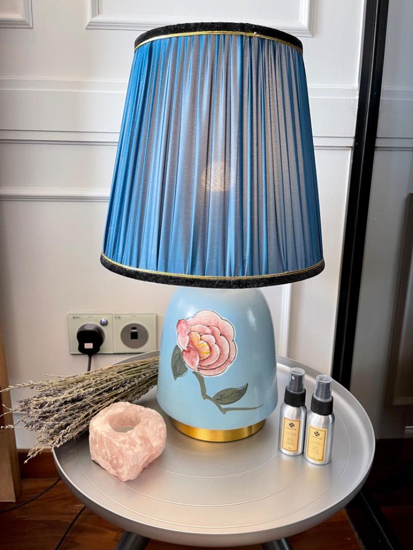 Pair of hotsell bedside table lamps