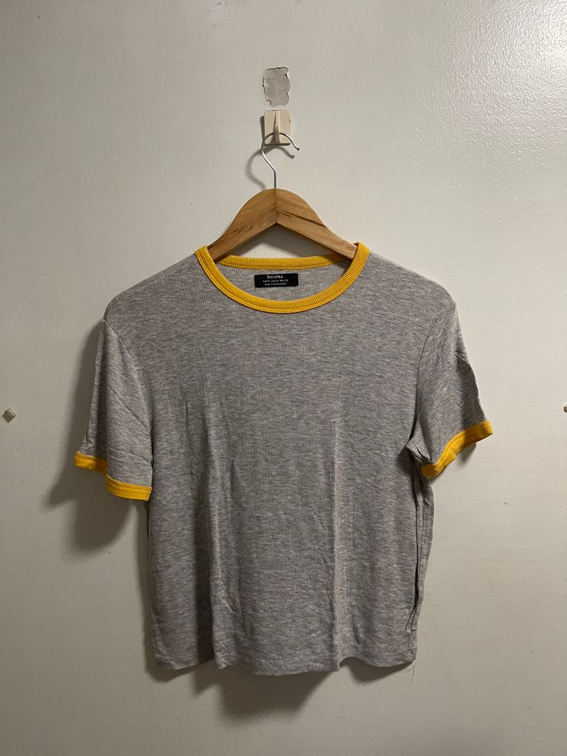 Bershka Top, Women's Fashion, Tops, Shirts on Carousell