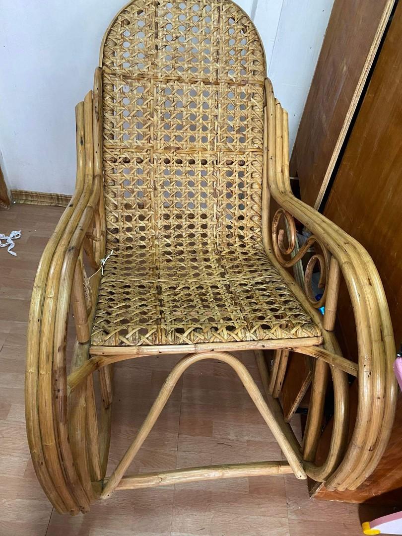 Big tumba tumba, Furniture & Home Living, Furniture, Chairs on Carousell