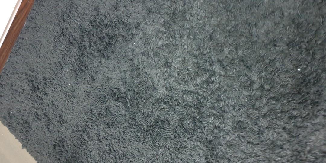 Hampen Black carpet, Furniture & Home Living, Home Decor, Carpets, Mats