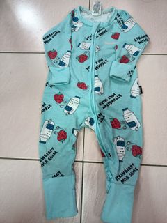 (Category: ) located in . Submitted by DoubleUCollection (Listing ID 1183893274, Image 1). Description: .