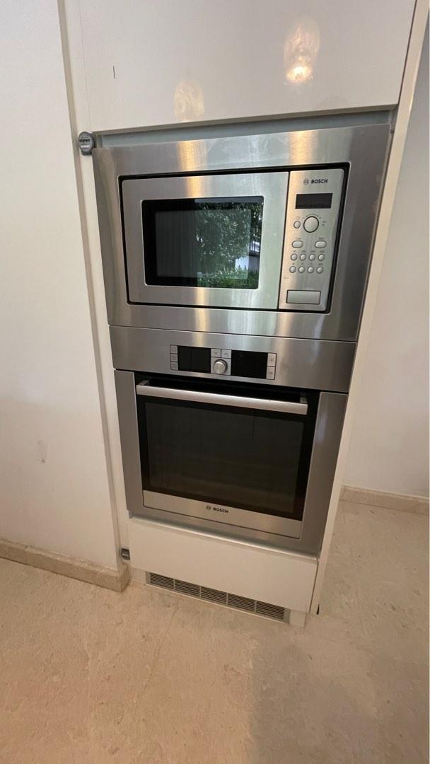 Bosch built in microwave and oven, TV & Home Appliances, Kitchen