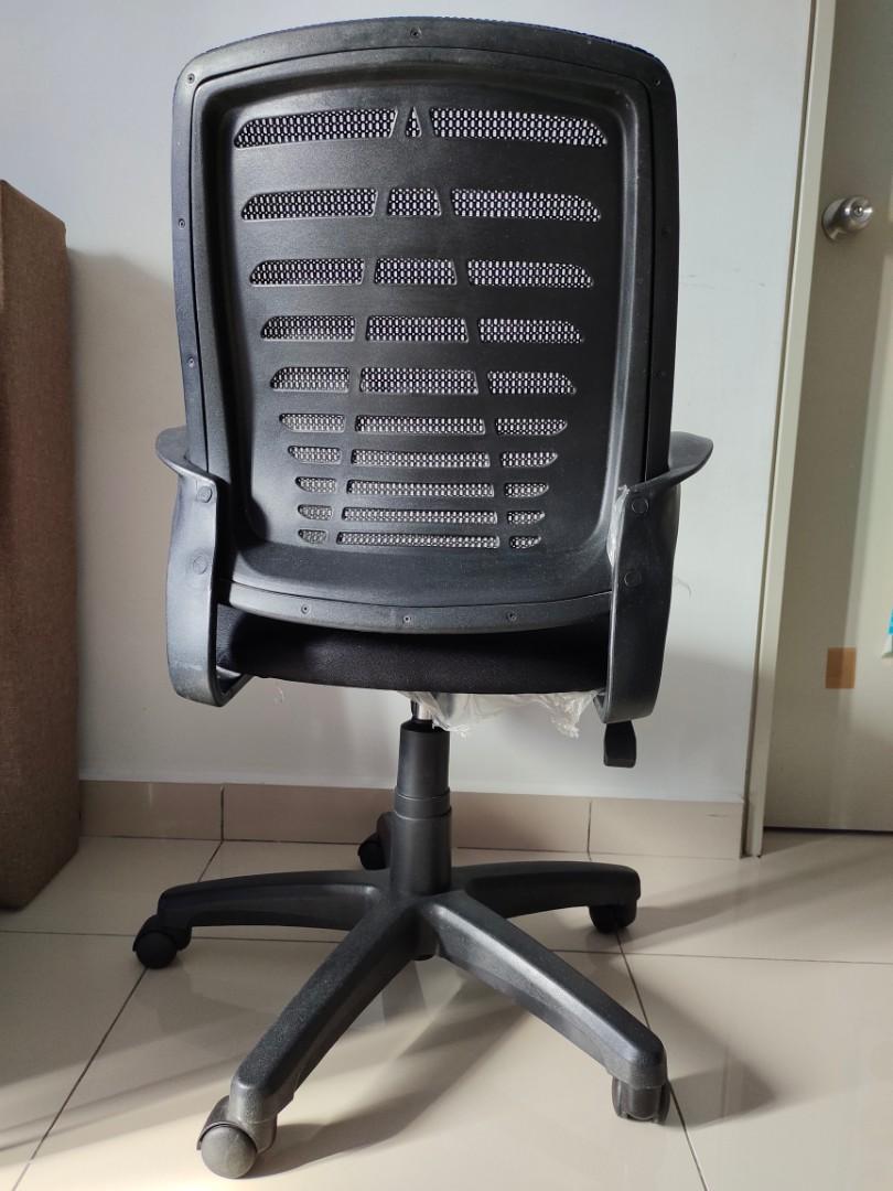 Moving chairs for office deals
