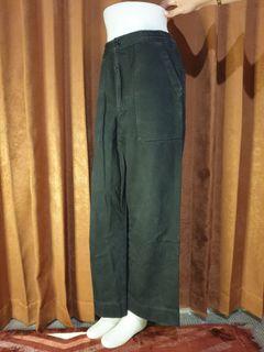 Celanaa jeans wanita UNIQLO Like new ukuran L