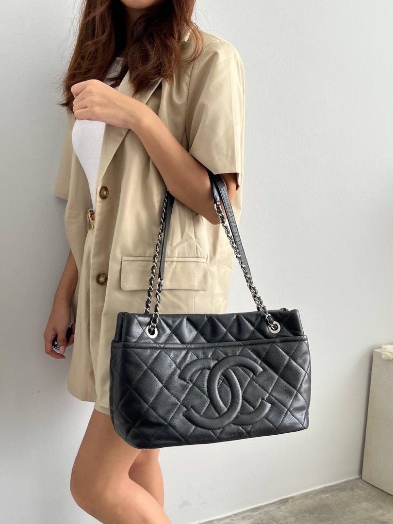 Chanel timeless CC tote in caviar