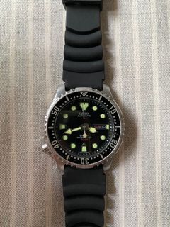 (Category: ) located in . Submitted by oldwatchshop (Listing ID 1183981992, Image 1). Description: .