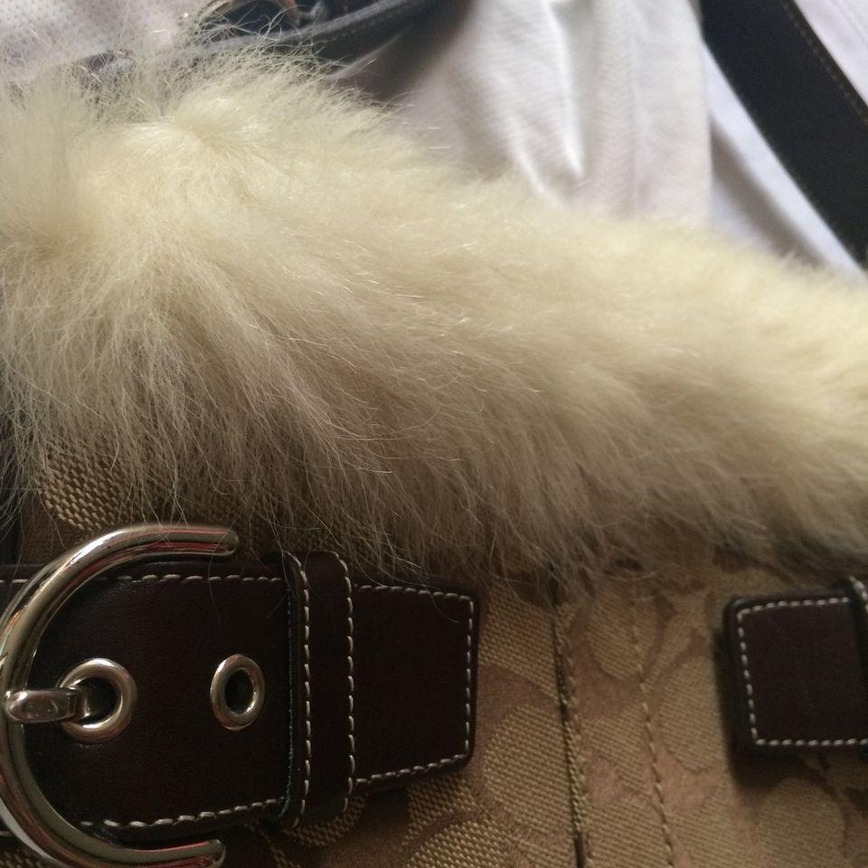 Coach 8K47 Faux Fur Tote Shoulder Bag [ORIGINAL] [PRELOVED], Luxury ...