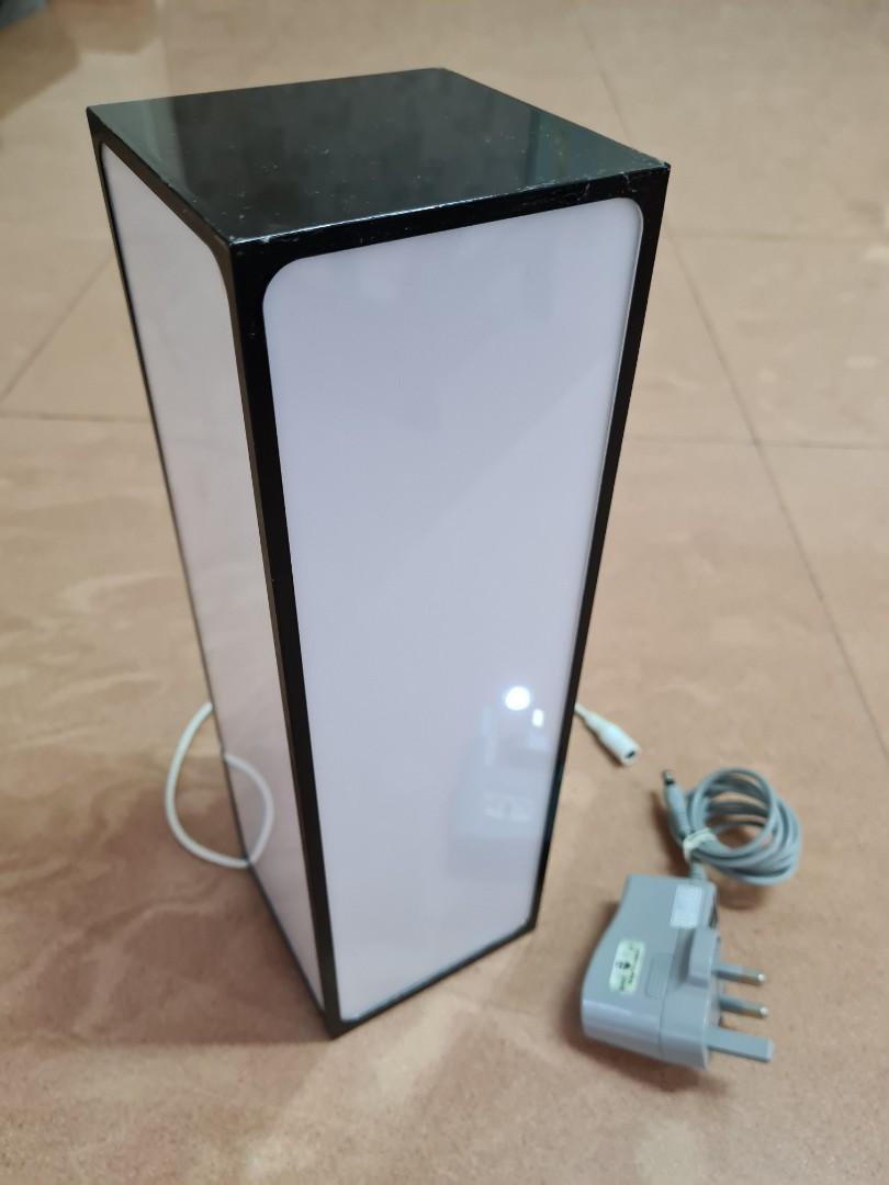 Custom Acrylic LED Light Box Signage White 32x10x10cm, Furniture & Home