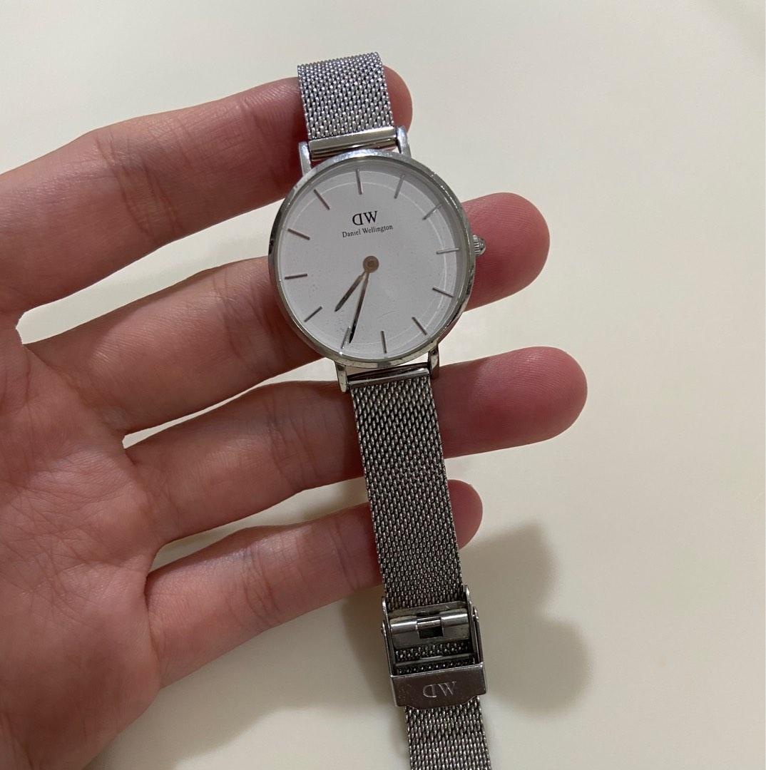 Daniel wellington watch silver top