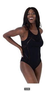 (Category: ) located in . Submitted by lovesshopping (Listing ID 1183945281, Image 1). Description: .