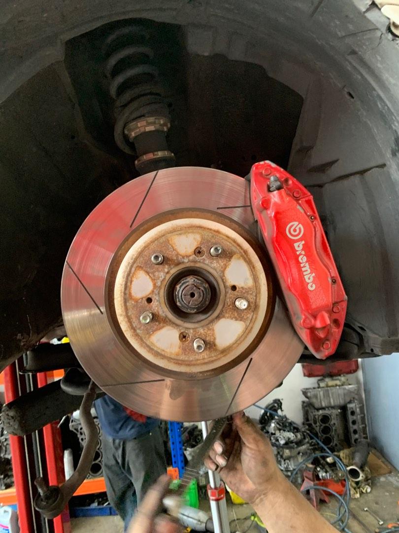 FD2R original brembo brakes, Car Accessories, Accessories on Carousell