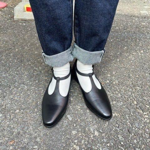Fig London T-strap leather Mary Jane shoes, 女裝, 鞋, 平底鞋 ...