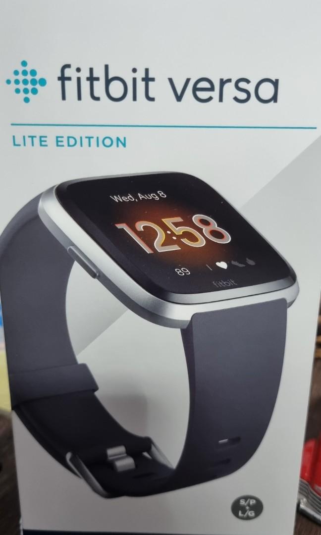 Fitbit versa lite sale charcoal silver aluminum