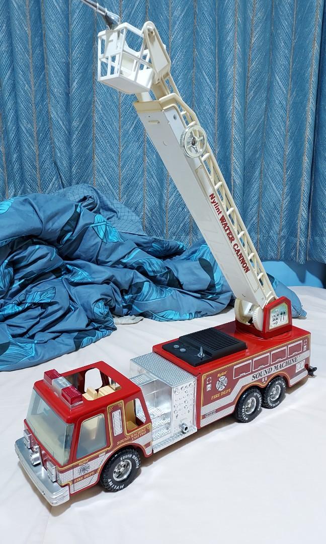 nylint sound machine fire truck