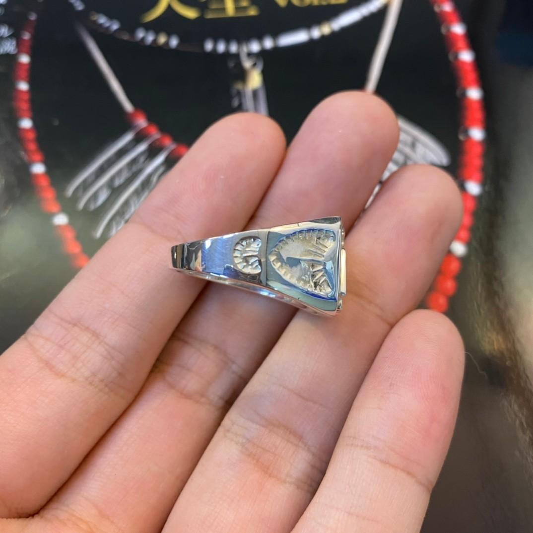 GOROS Ring, Luxury, Accessories on Carousell