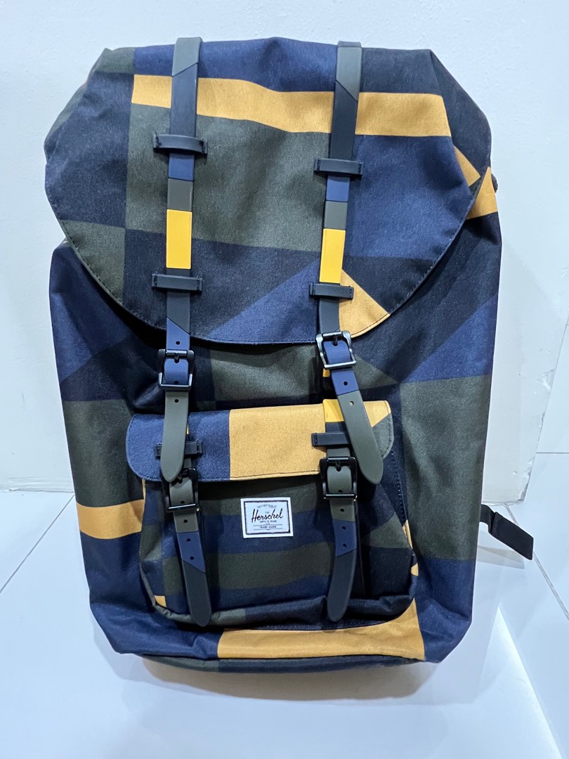 Herschel patterned 2025 backpack