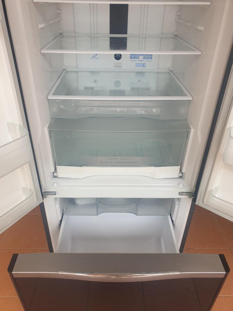 HITACHI 510L Refrigerator RWB560P2M French Bottom Freezer 3 Door, TV