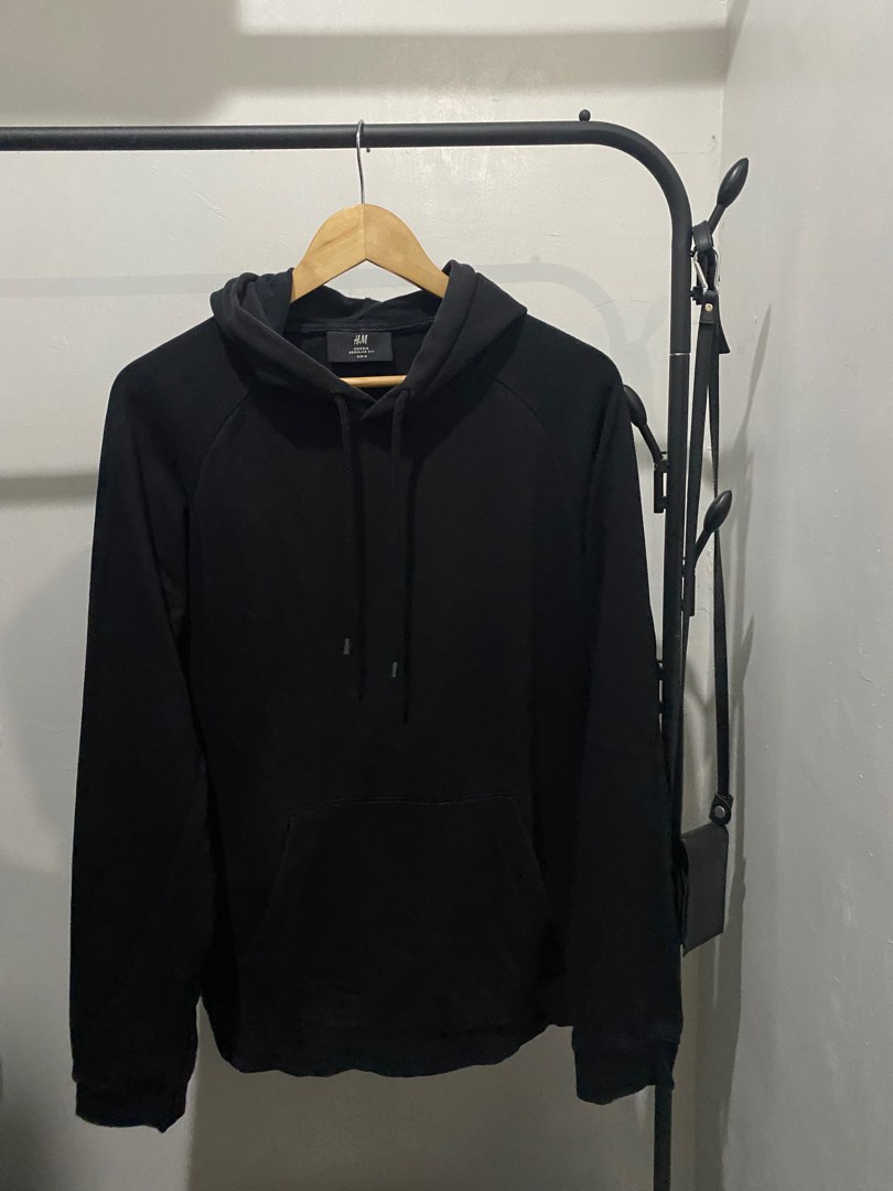 H&m prosperous black hoodie Outlet