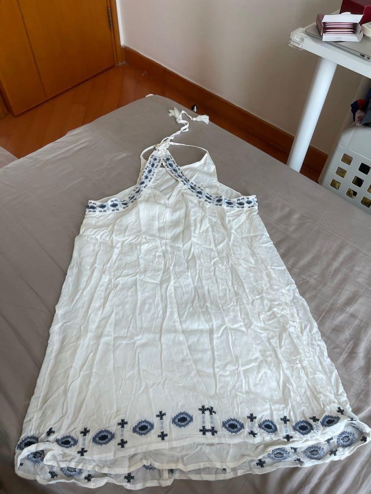 Hollister dress, 女裝, 連身裙 & 套裝, 連身裙 Carousell