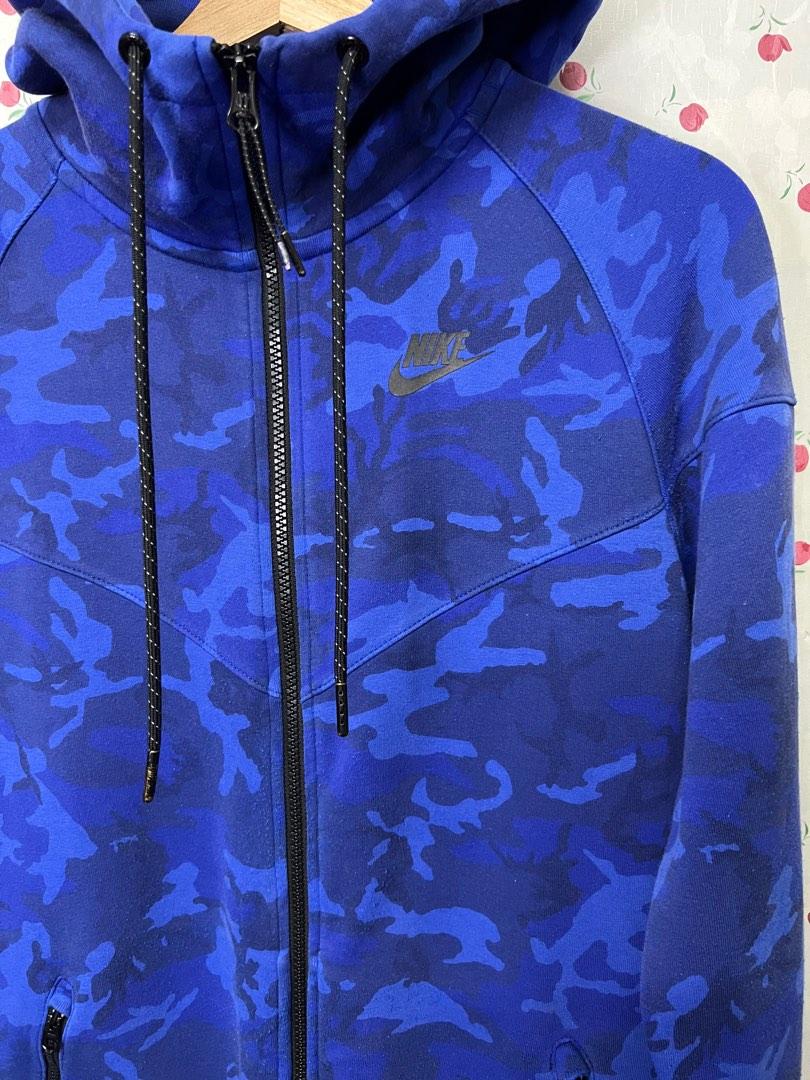 Hoodie nike camouflage biru Men s Fashion Coats Jackets and Outerwear on Carousell