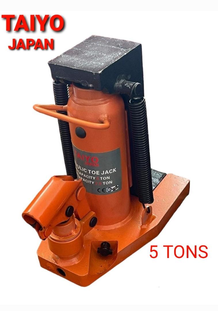 HYDRAULIC TOE JACK 5 TONS (Category: Home Improvement Tools & Accessories) located in Manila. Submitted by rbhardware88 (Listing ID 1183955973, Image 1). Description: HYDRAULIC TOE JACK 5 TONS CAPACITY: 5 tons claw capacity: 2.5 tons top head capacity: 5 tons toe min. height: 20 mm toe lifting height: 115 mm size (mm): 210 x 140 x 232 weight: 11.5 kg For Inquiries message me @0917-6770777.